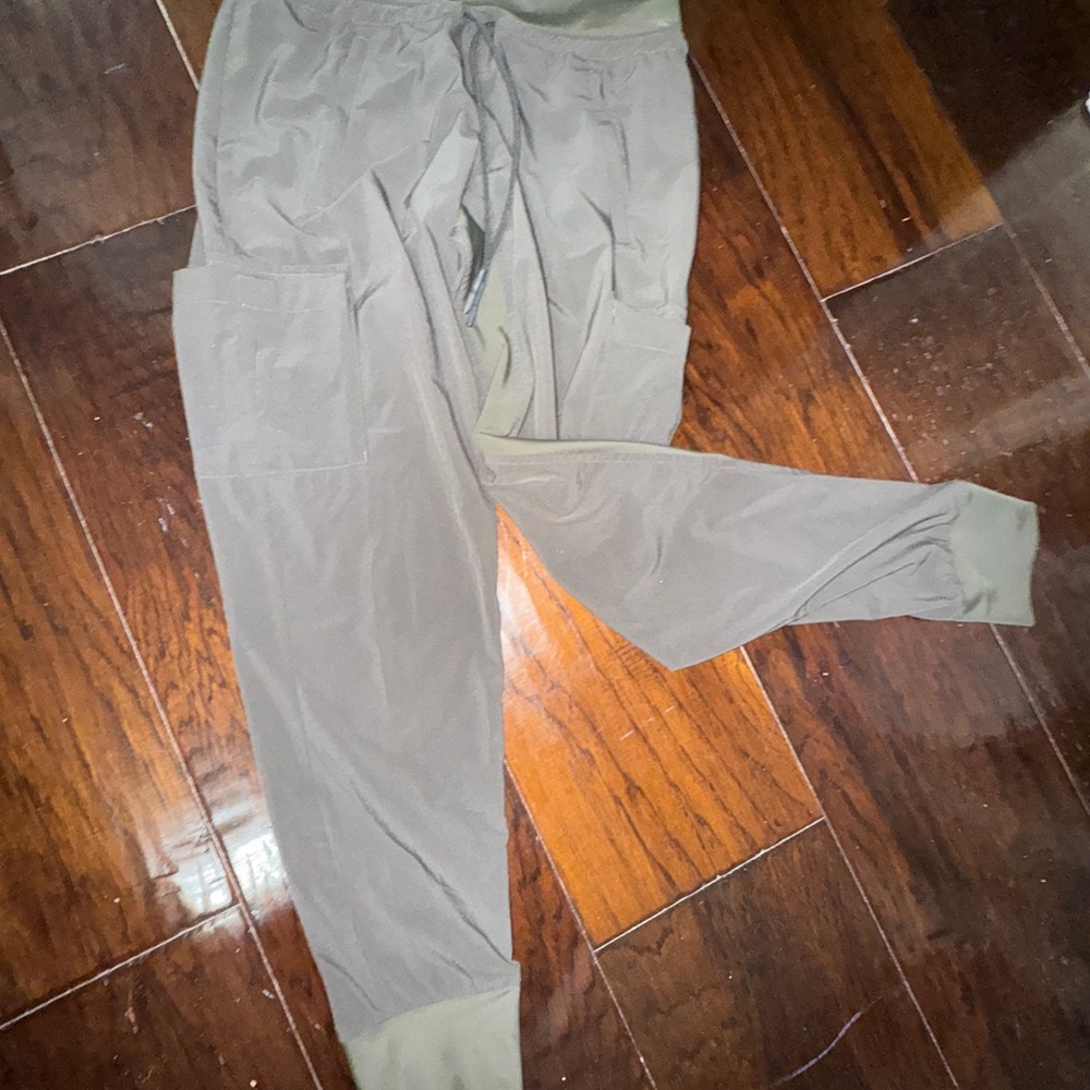 Athleta Women’s Army Green Joggers